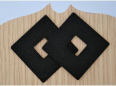 Boucles d'Oreille losange carré Noir mat