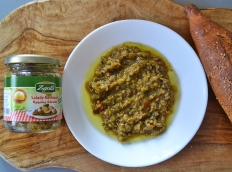 Salade mechouia piquante sur feu de bois 100% naturel