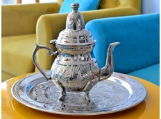 Copper tea pot and tray pack white