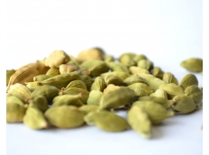 Cardamom Seeds 2